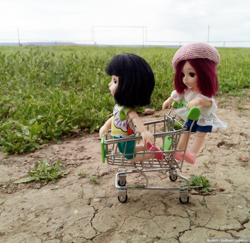 Коротышки на празднике + шортики (фото 3)