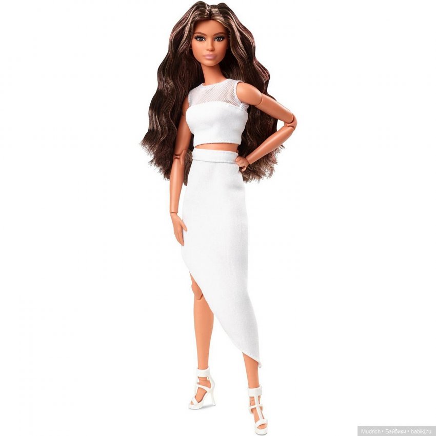 Скинтоны подвижных тел. Йога, она же mtm, made to move, looks и др