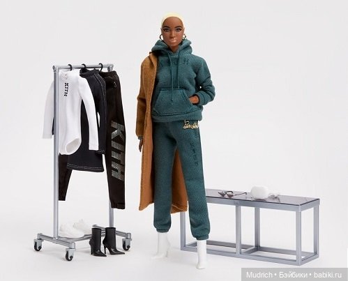 Скинтоны подвижных тел. Йога, она же mtm, made to move, looks и др