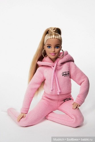 Скинтоны подвижных тел. Йога, она же mtm, made to move, looks и др