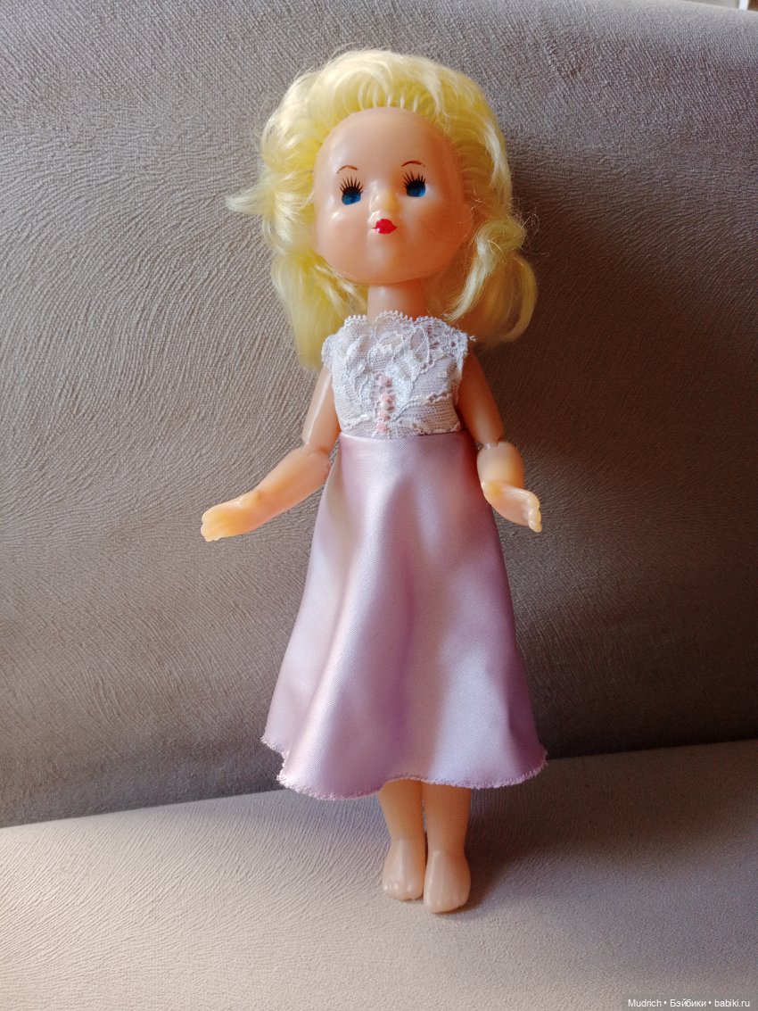 Примерка для Нади — Советские винтажные куклы (СССР): Ленигрушка