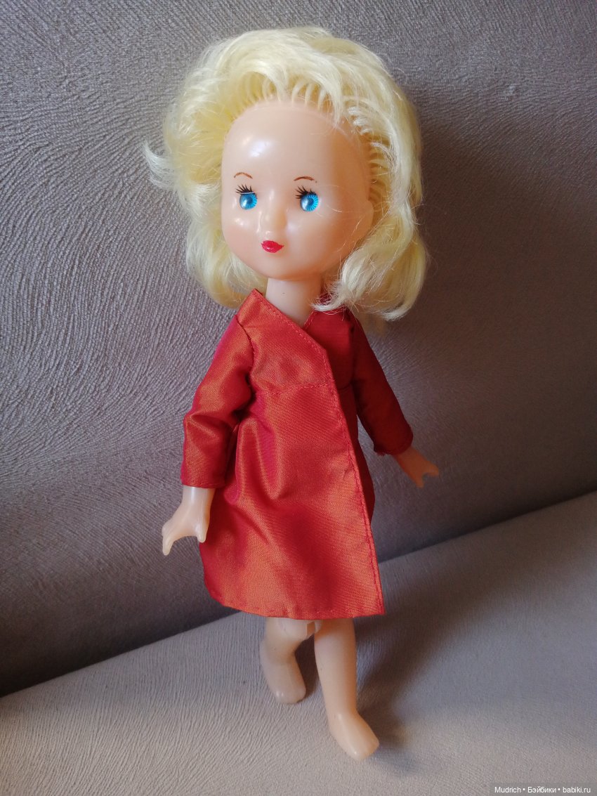 Примерка для Нади — Советские винтажные куклы (СССР): Ленигрушка (фото 8)