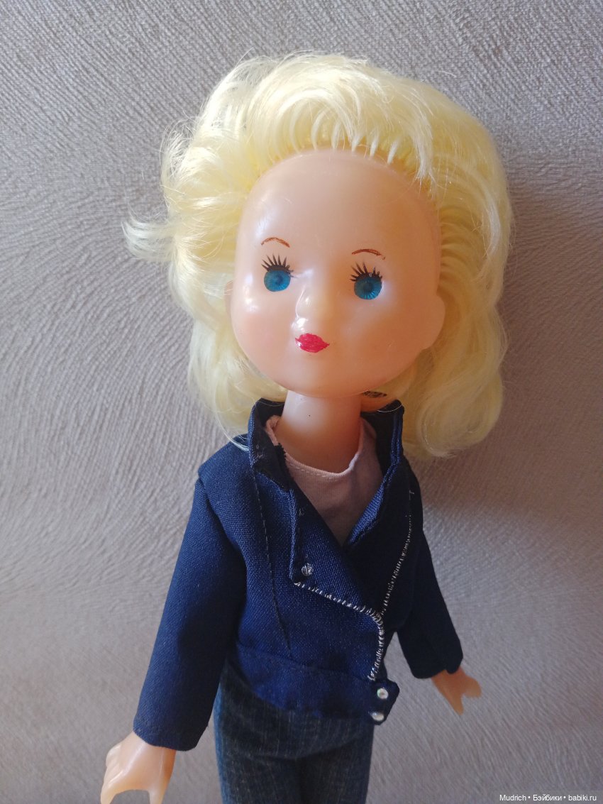 Примерка для Нади — Советские винтажные куклы (СССР): Ленигрушка