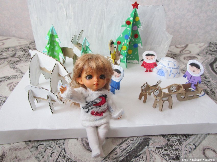 Николь в зимнем парке "Полярная сказка"