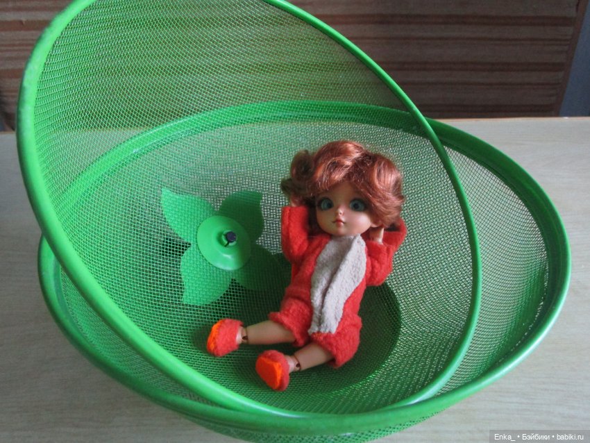 Белка добывает яблоко — Куклы Latidoll (Лати): BJD (БЖД) (фото 9)