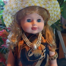 Ксюша в длинном платье