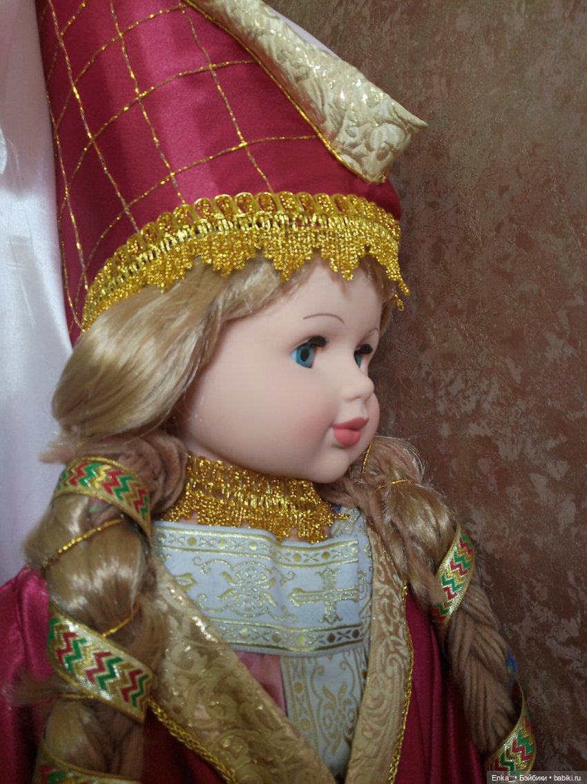 Средневековая красавица — Российские куклы Весна (фото 7)