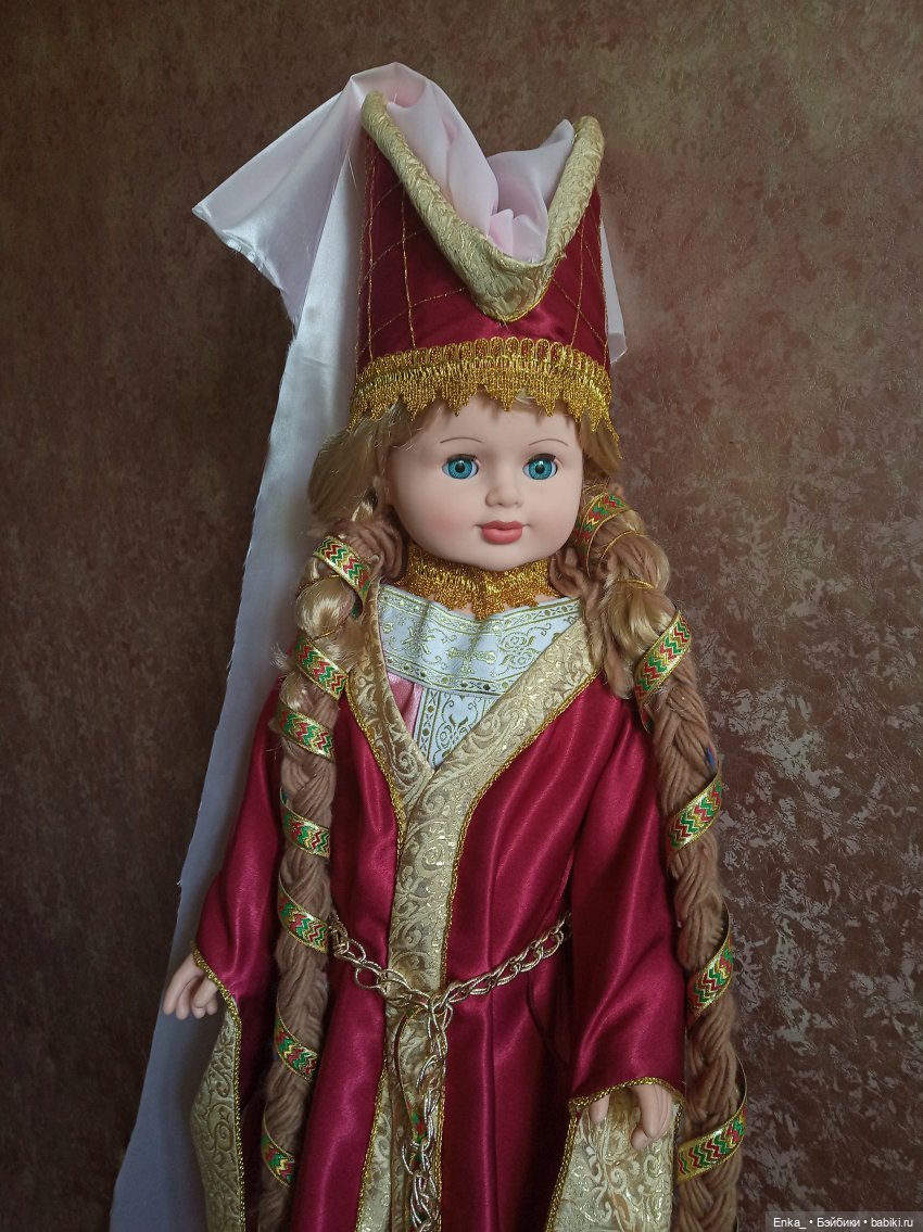 Средневековая красавица — Российские куклы Весна (фото 6)