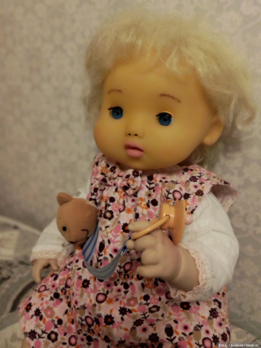 Переделка фамильной куклы Аришки
