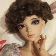 У меня новенькая: Cordelia Iplehouse JID