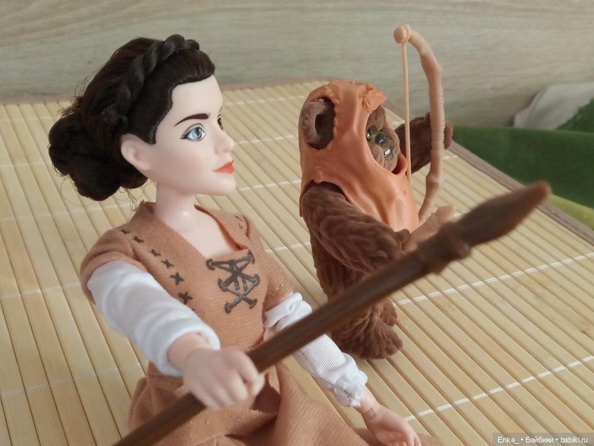 Принцесса Лея и Эвок: Hasbro Star Wars "Планета Эндор"