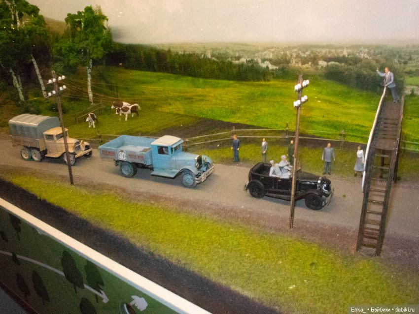 Миниатюра и игрушки из музея военной и автомобильной техники УГМК