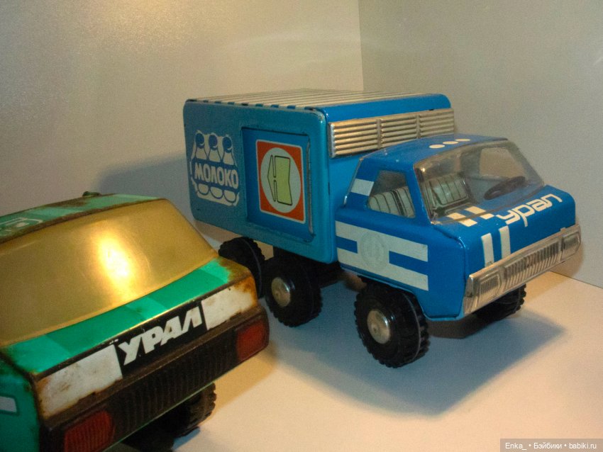 Миниатюра и игрушки из музея военной и автомобильной техники УГМК (фото 7)