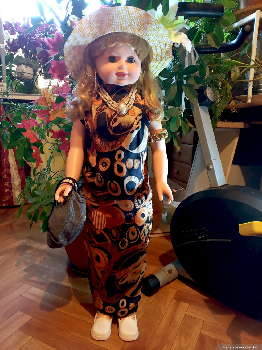 Ксюша - дама в шляпке — Российские куклы Весна (фото 2)