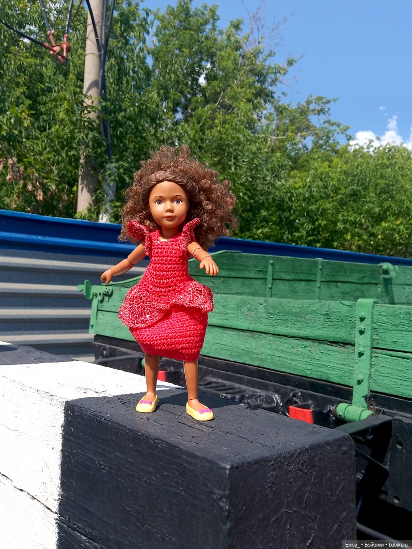 Карлос и Керри смотрят паровозы