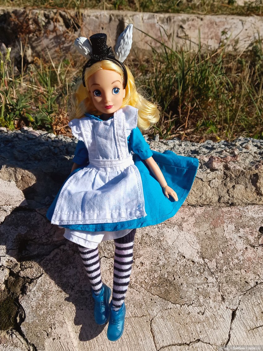 Алиса на развалинах фонтана | Бэйбики Алиса на развалинах фонтана (фото 5)