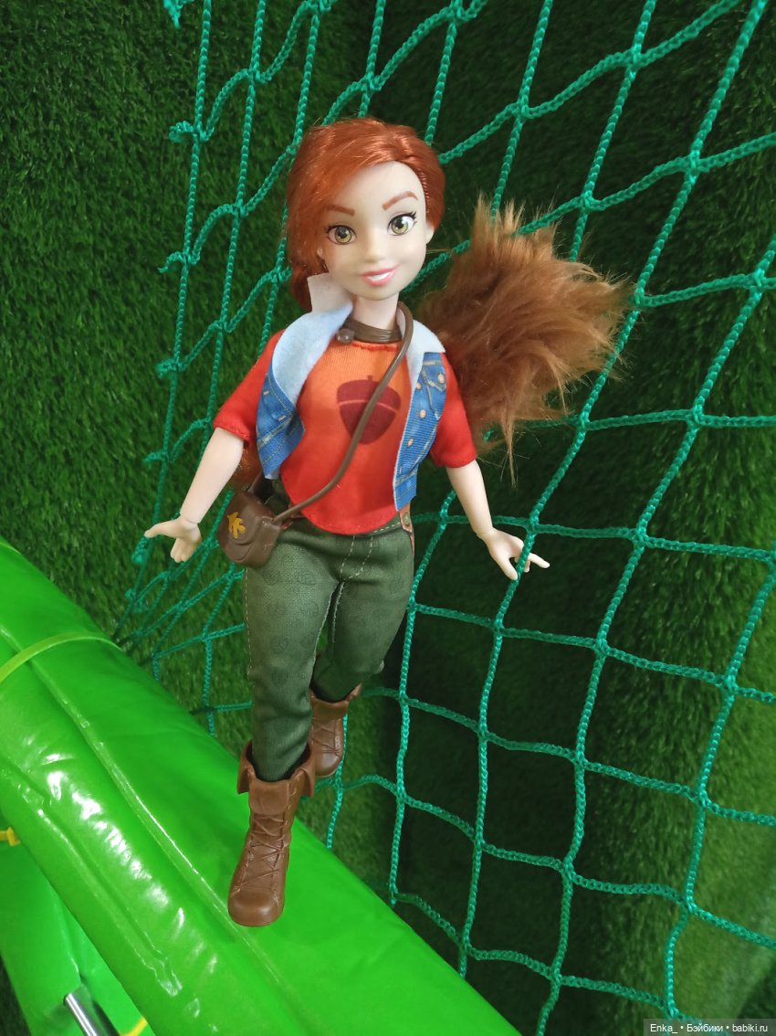 Дорин Грин и Орешек в лабиринте