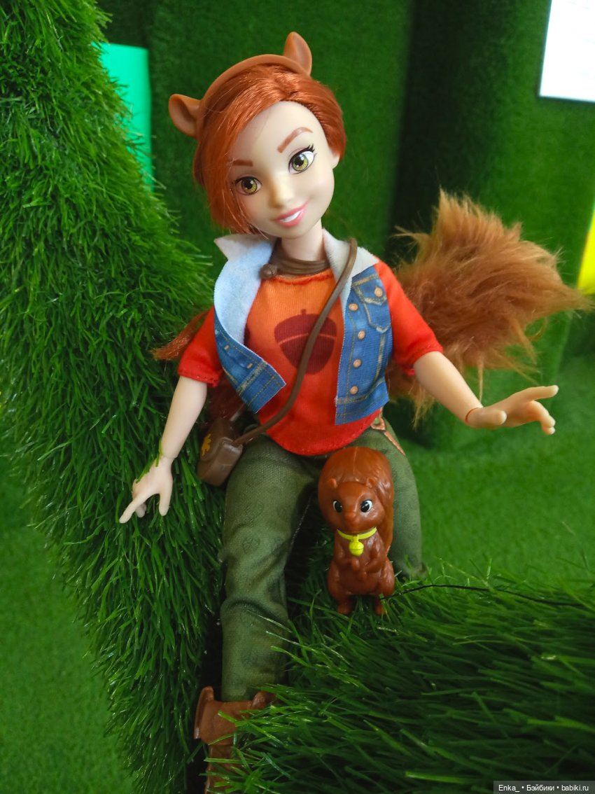 Дорин Грин и Орешек в лабиринте