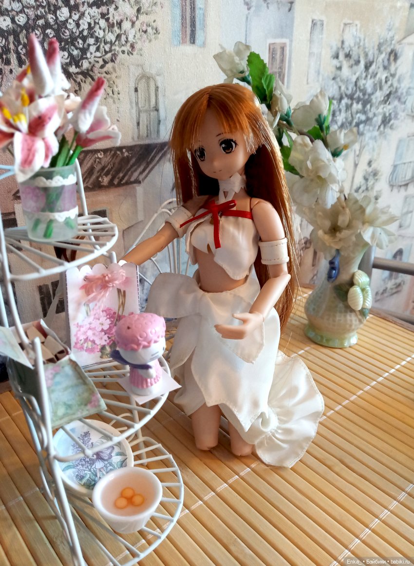 Асуна в образе Титании: дева в клетке