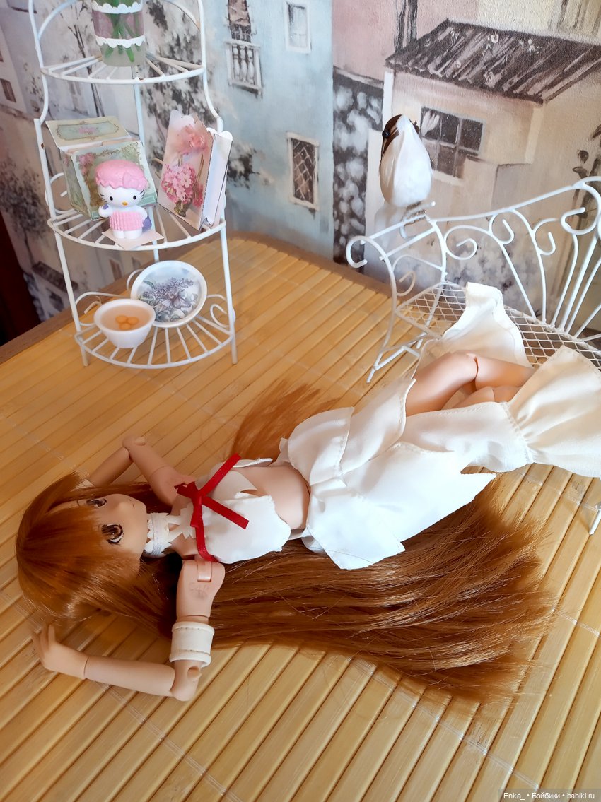 Асуна в образе Титании: дева в клетке