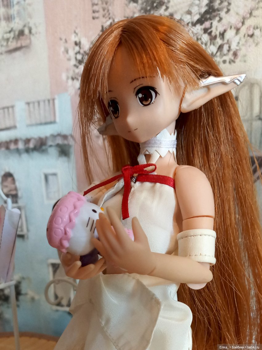 Асуна в образе Титании: дева в клетке