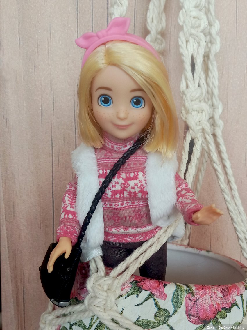 Встреча трех подружек — Куклы Monster High и Ever After High: G1 (фото 7)