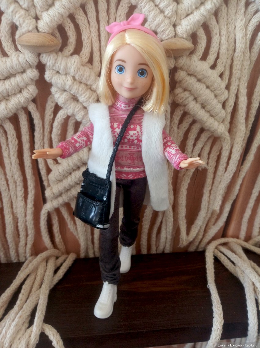 Встреча трех подружек — Куклы Monster High и Ever After High: G1 (фото 5)