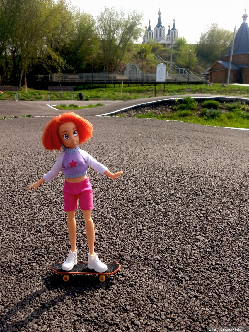 Робин в скейтпарке — Гибриды шарнирных кукол (не БЖД): подбор тела (фото 2)