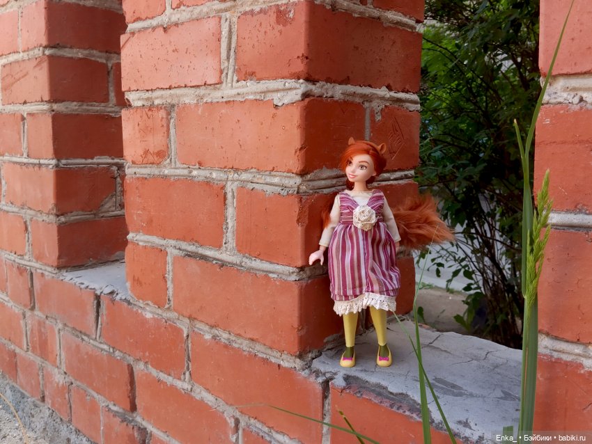 Белка на стене — Куклы Barbie (Барби): Looks (фото 4)