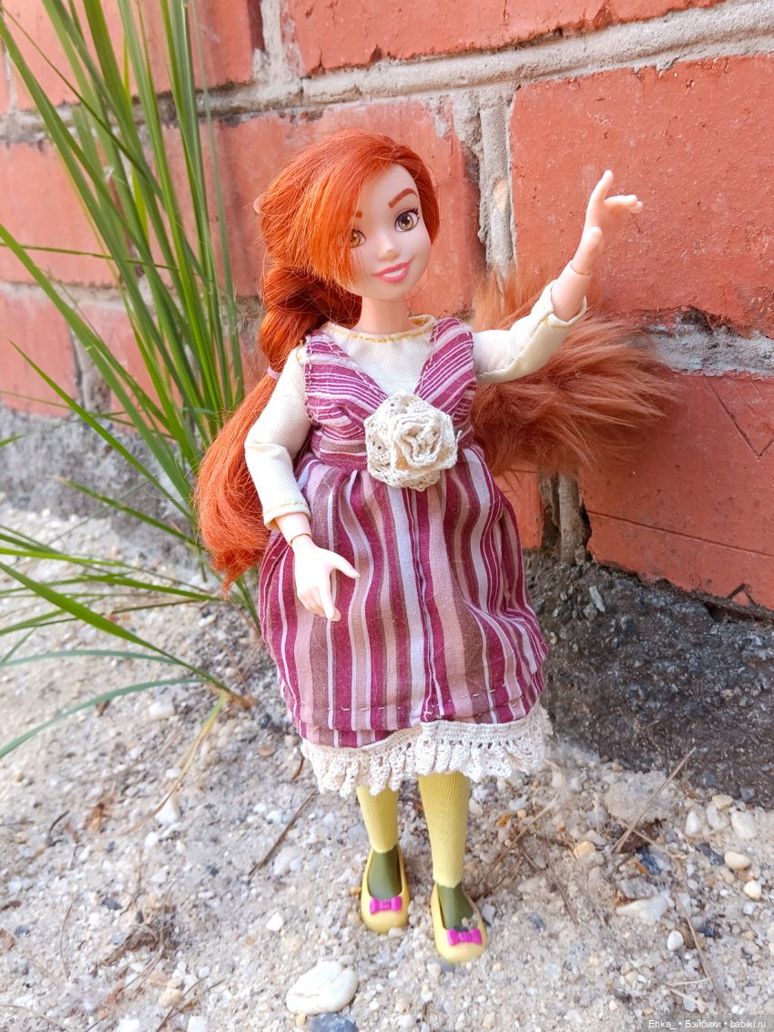 Белка на стене — Куклы Barbie (Барби): Looks