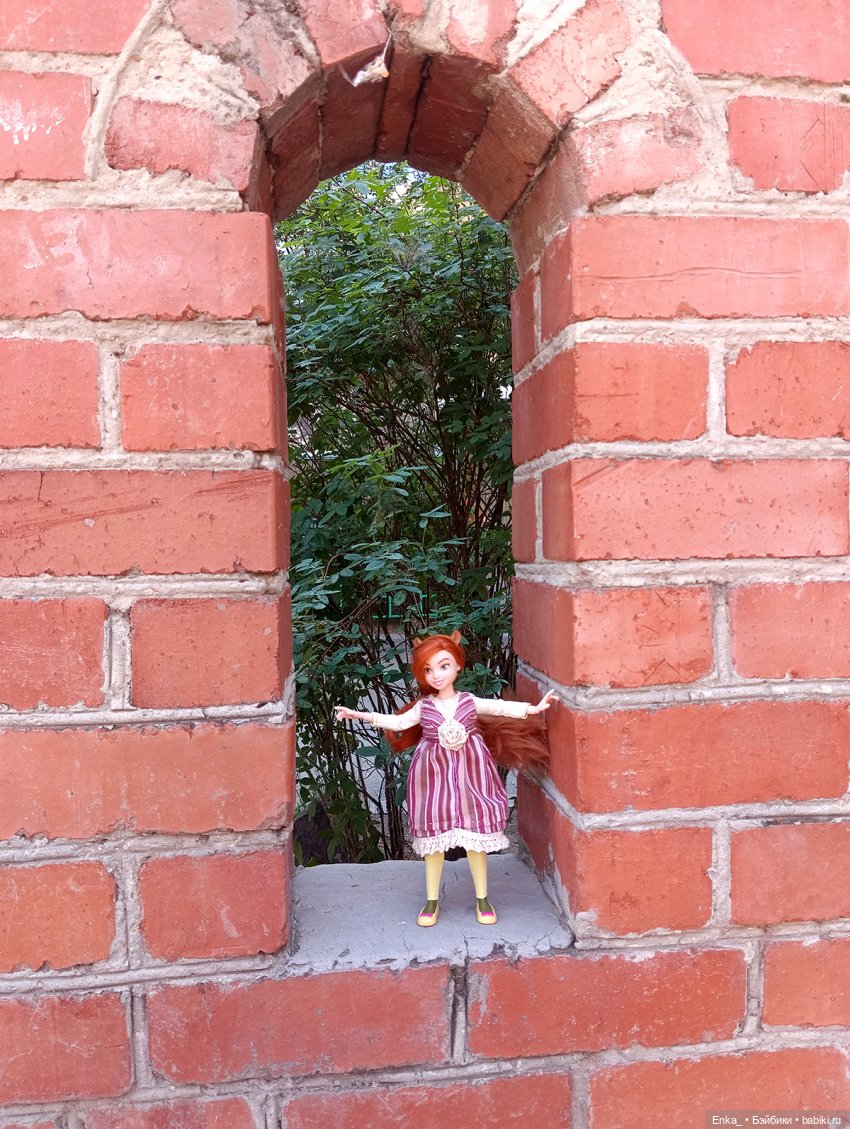 Белка на стене — Куклы Barbie (Барби): Looks (фото 8)