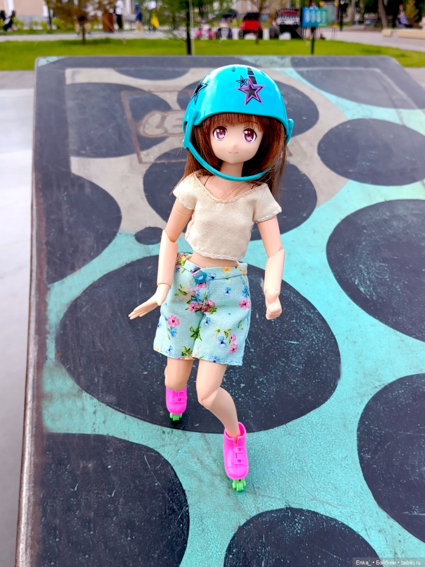 Миюки: покатушки на роликах (фото 7)