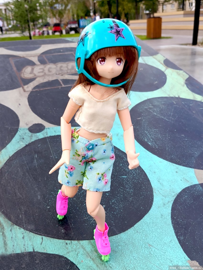 Миюки: покатушки на роликах (фото 8)