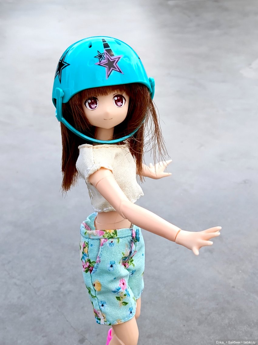 Миюки: покатушки на роликах (фото 6)