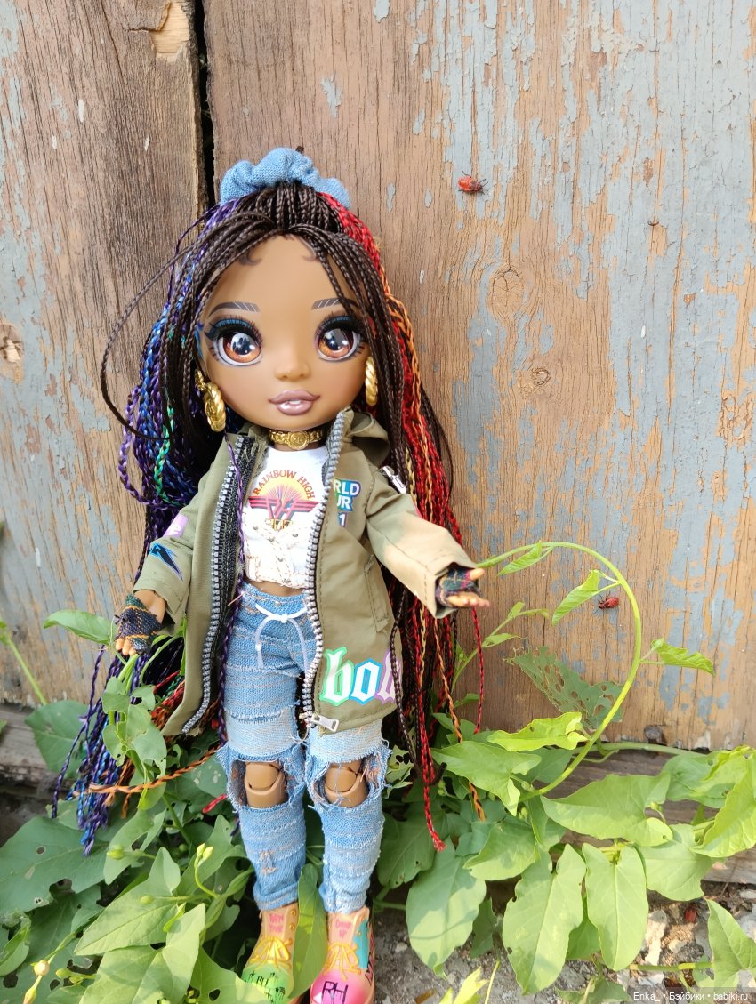 Прогулки с яркой Кристиной Темпо | Бэйбики Прогулки с яркой Кристиной Темпо (фото 5)