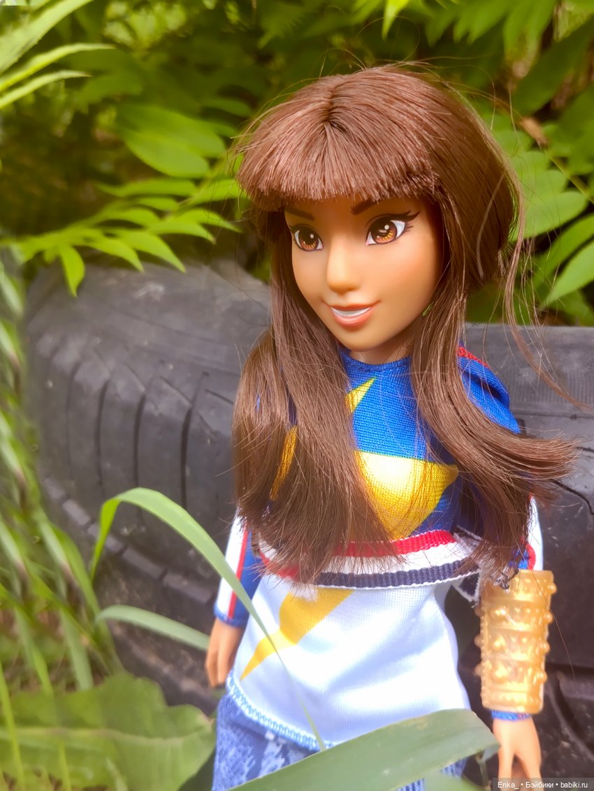 Мисс Марвел (Камала Хан) или Шенк