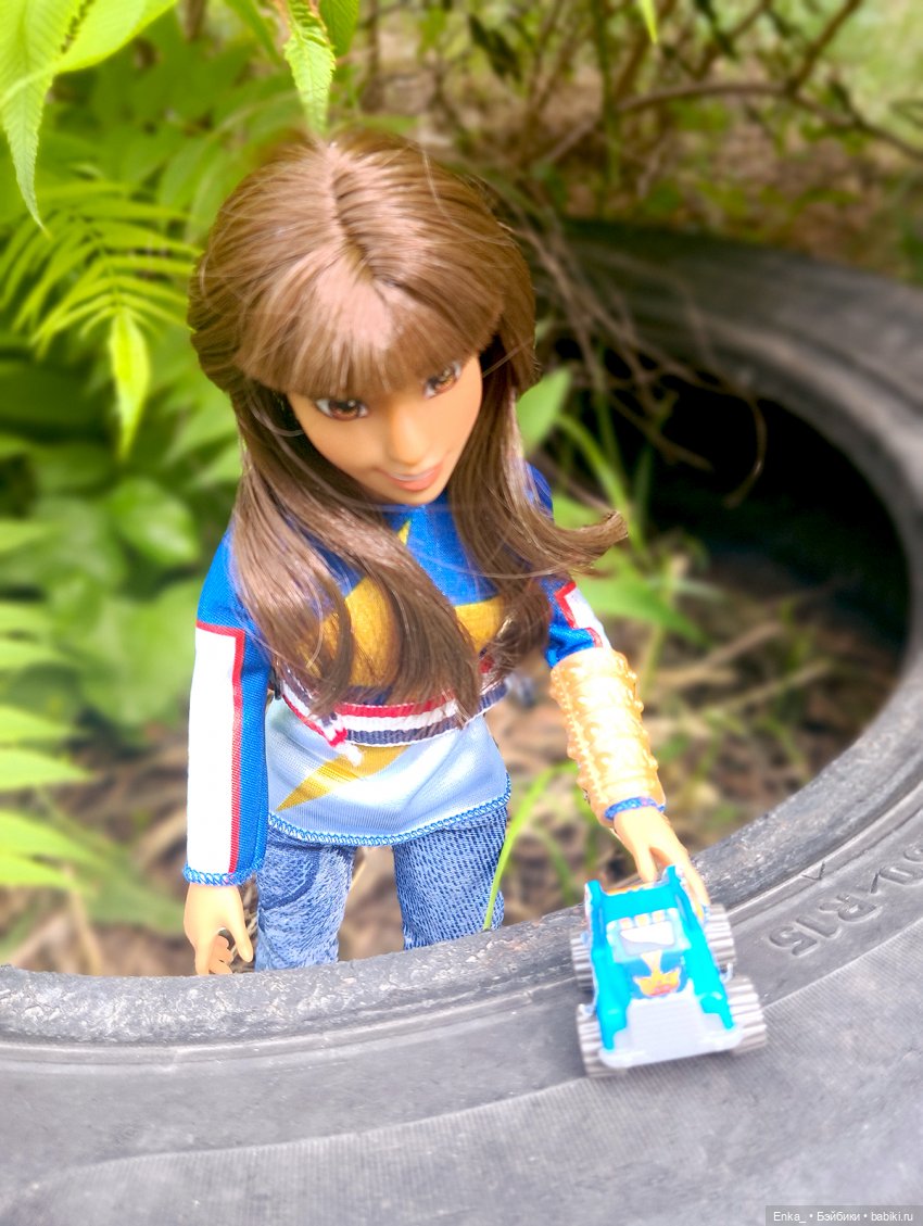 Мисс Марвел (Камала Хан) или Шенк