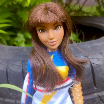 Мисс Марвел (Камала Хан) или Шенк?