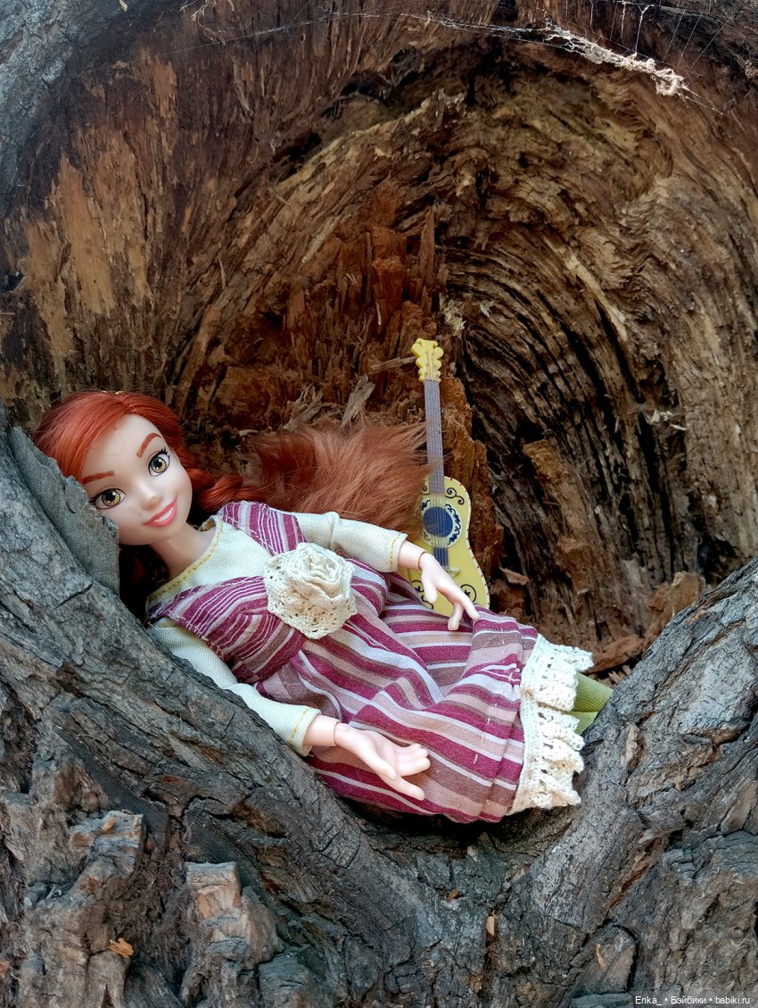 Убежище Белки (кукла из коллекции Marvel) (фото 3)