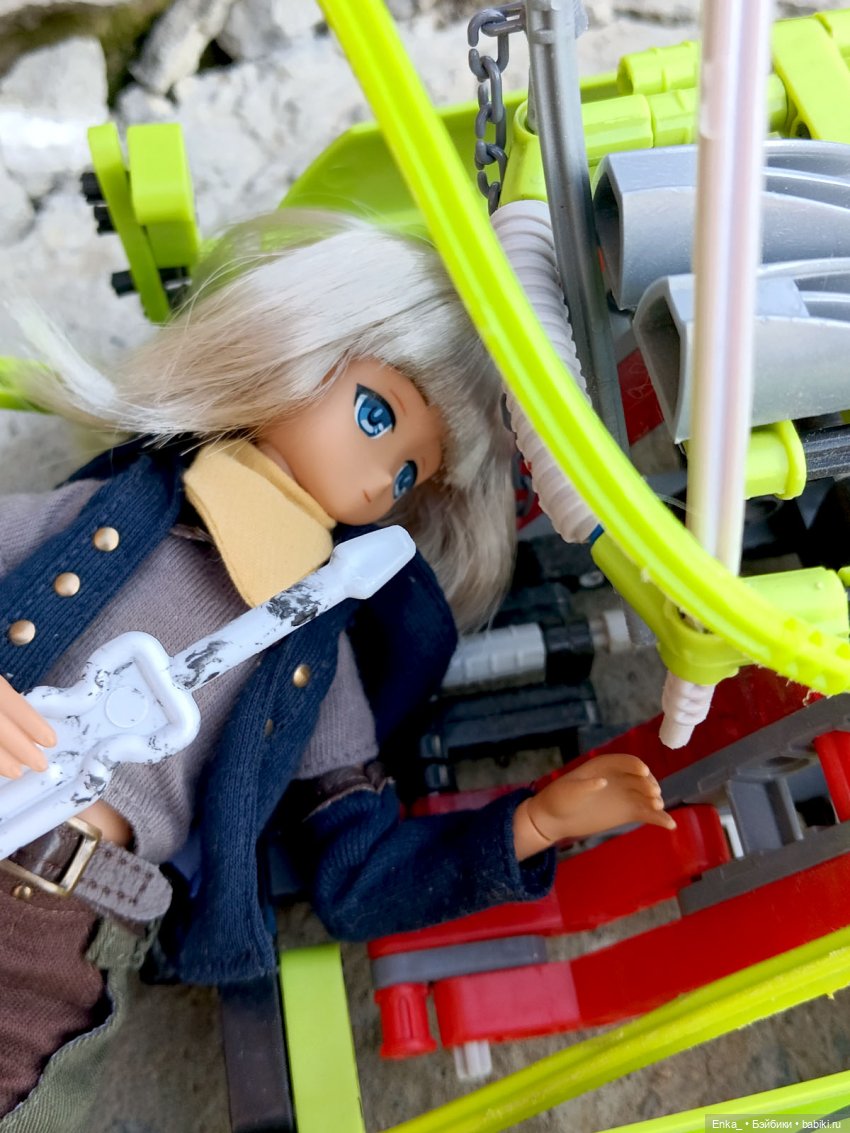 Изобретатель за работой — Куклы Azone (Азон) и тела Pure Neemo: фото