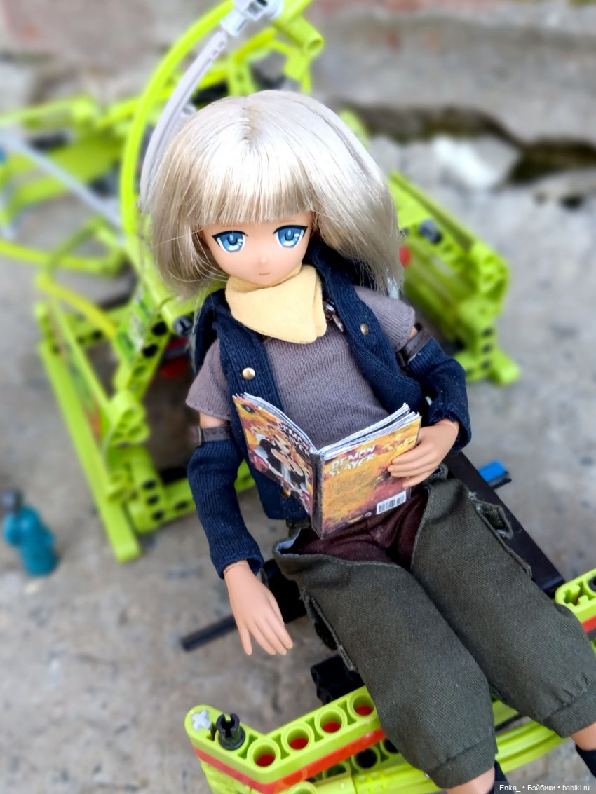 Изобретатель за работой — Куклы Azone (Азон) и тела Pure Neemo: фото