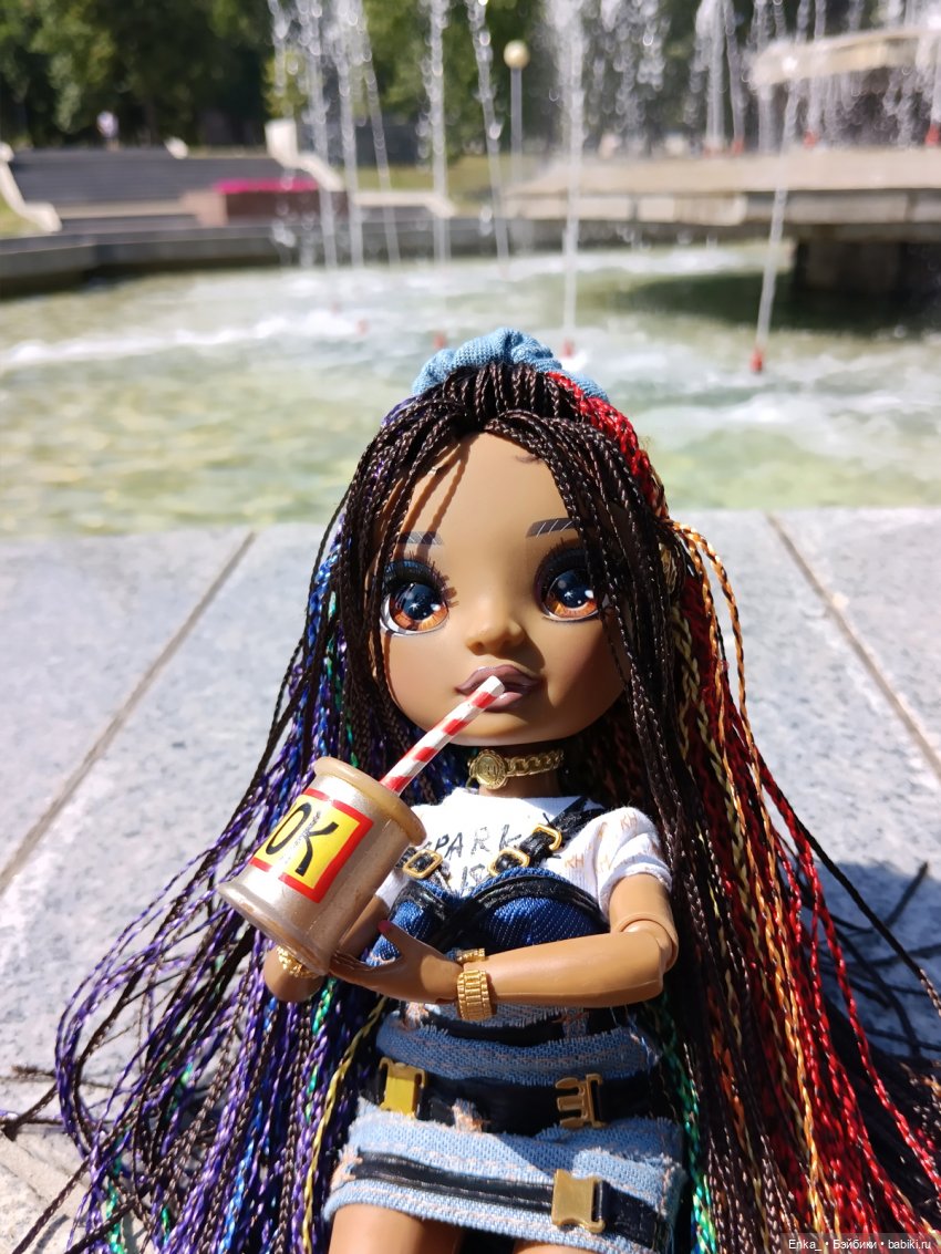 Кристина на фонтанах в Уфе