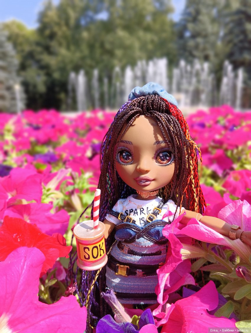 Кристина на фонтанах в Уфе