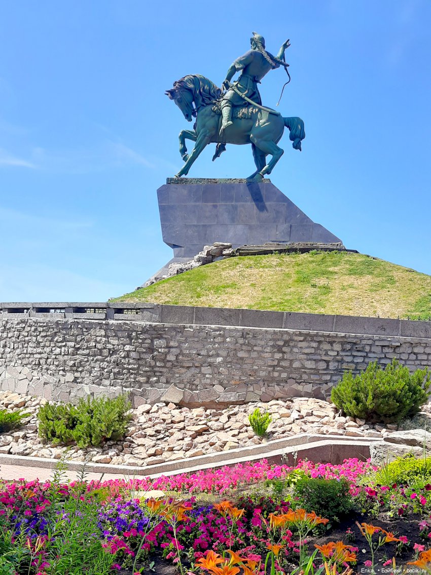 Кристина на фонтанах в Уфе (фото 7)