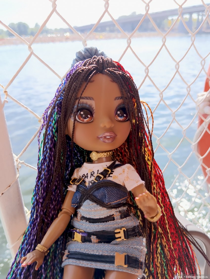 С Rainbow на теплоходе — Куклы Rainbow High (Рейнбоу Хай