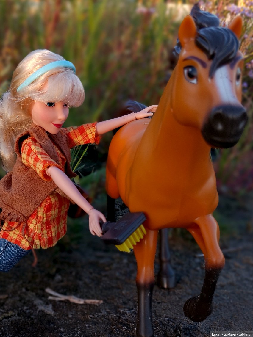 Золушка и Спирит — Куклы Disney Animators и Принцессы Диснея: Disney Store