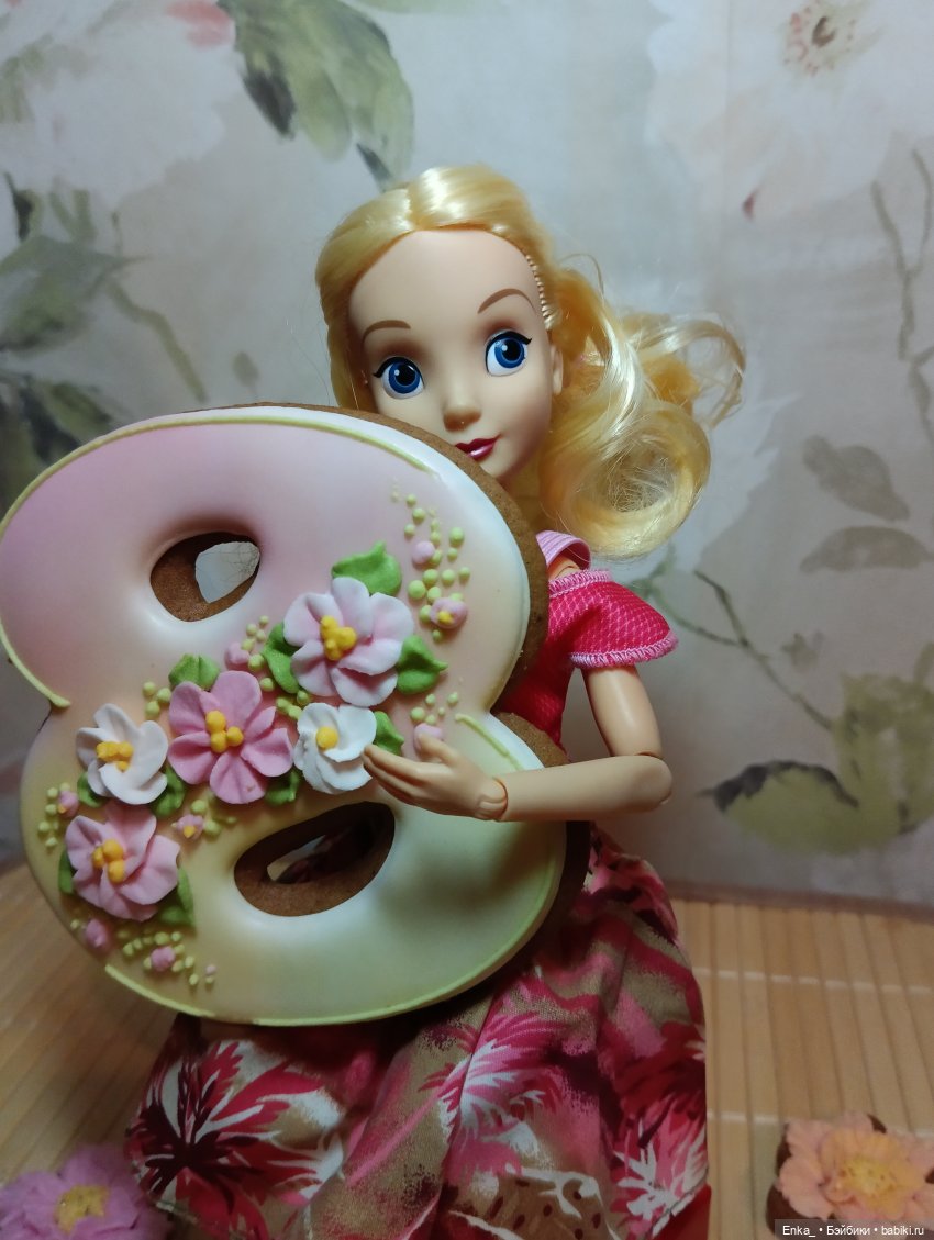 Встречаем Весну с Алисой — Куклы Disney Animators и Принцессы Диснея: Disney Store