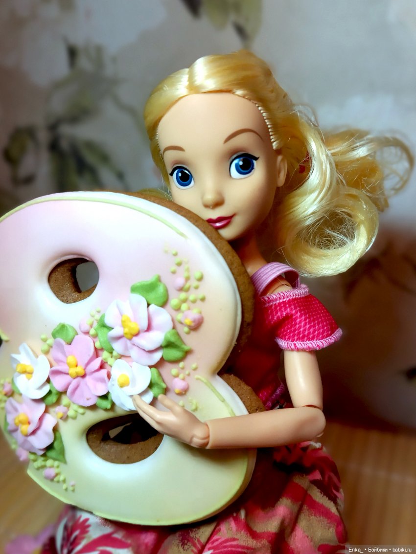 Встречаем Весну с Алисой — Куклы Disney Animators и Принцессы Диснея: Disney Store