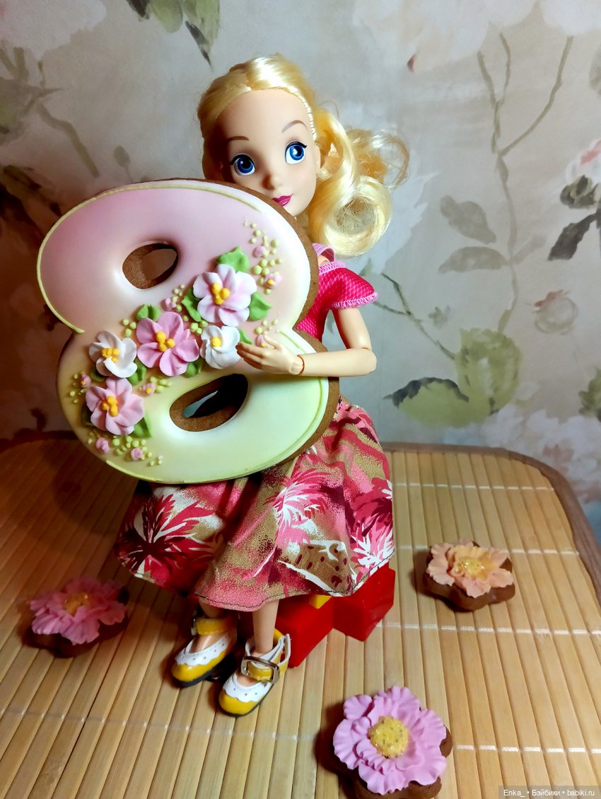 Встречаем Весну с Алисой — Куклы Disney Animators и Принцессы Диснея: Disney Store