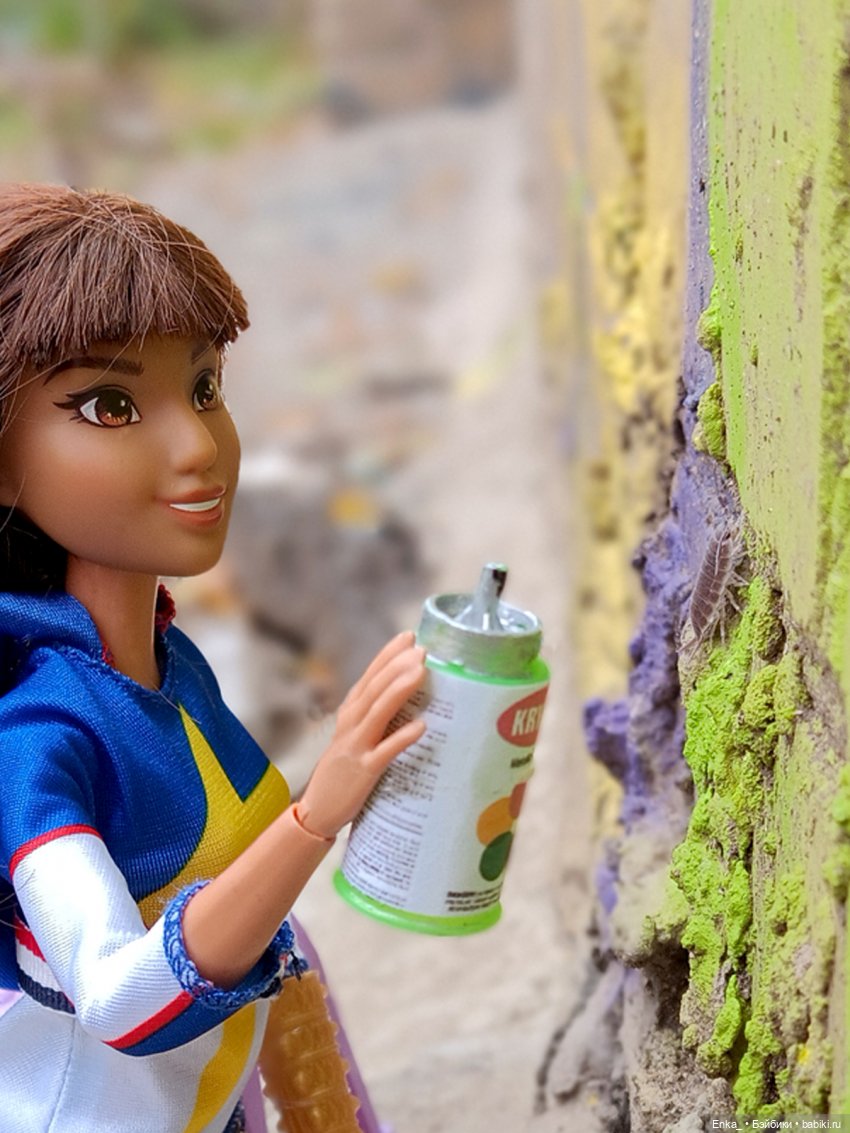 Как создавала баллончики с краской для Шенк